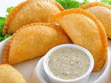 Meat Sambousek - 4 Pieces