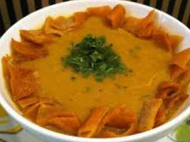 Lentil Soup With Toasted Bread