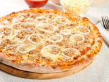 Tuna Chunks Oriental Pizza