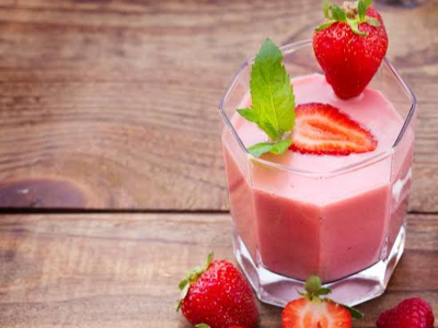 Iced Strawberry Yogurt