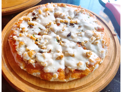 Crispy Chicken Pizza