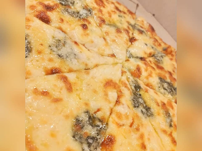Mix Cheese Pizza