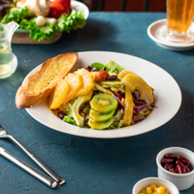Cuisinier Salad