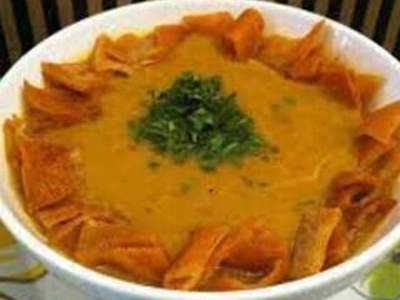 Lentil Soup With Toasted Bread