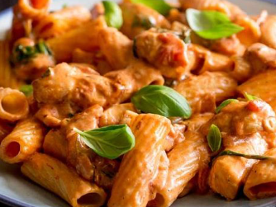 Pasta With Chicken Shawerma