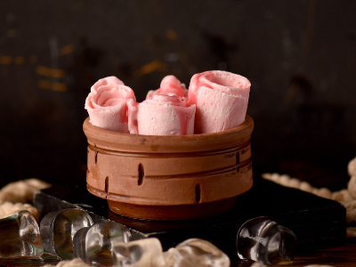 Strawberry Ice Cream Roll