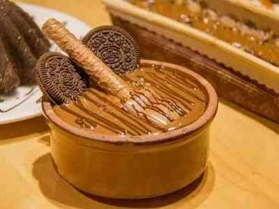 Flutes Chocolate Casserole