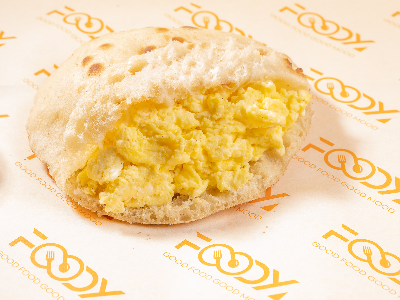 Scrambled Eggs Sandwich