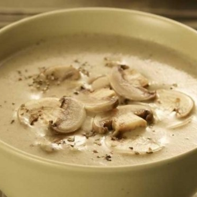 شوربة كريمة بالفطر