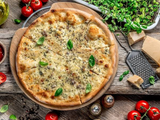 Quattro Formaggi Pizza