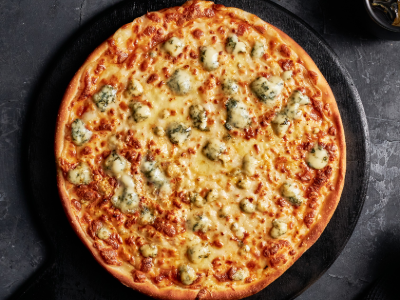 Quattro Formaggi Pizza