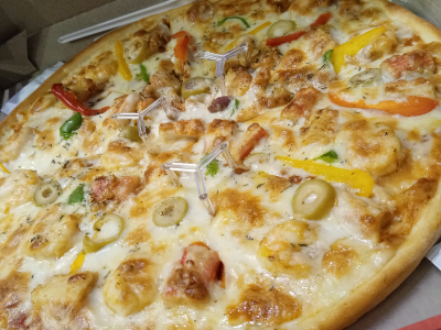 Chicken Cocktail Pizza