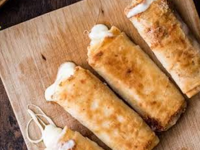 Hot Roumi Cheese Roll