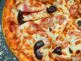 Hot Dog Pizza
