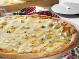 Quattro Formaggi Pizza - Medium