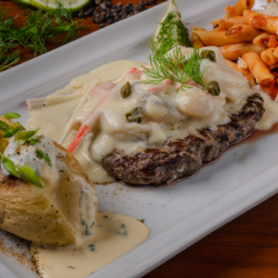 Grilled Beef Fillet With Shrimp And Crap Sauce