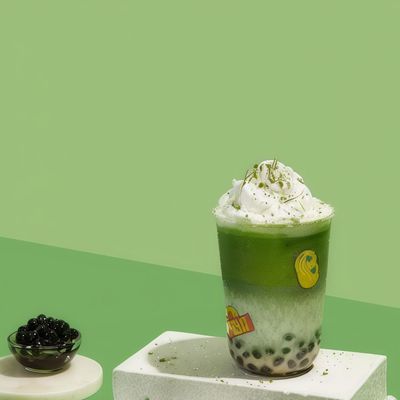 Matcha Latte With Tapioca Pearls