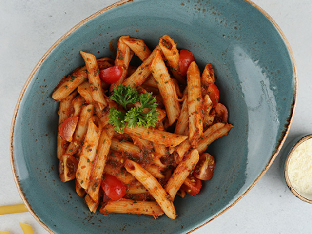 Plain Large Pasta