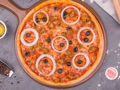 Large Shredded Tuna Pizza