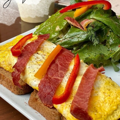 Omelette with Beef Bacon Strips