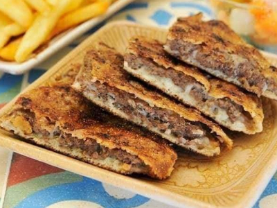 Grilled Hawawshi