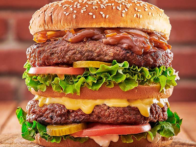 El King Beef Sandwich