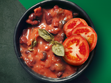 Foul With Tomato Sauce Box
