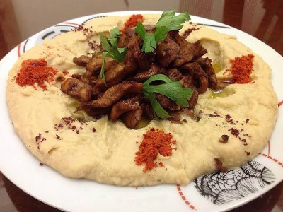 Meat Shawerma With Chickpeas Paltter