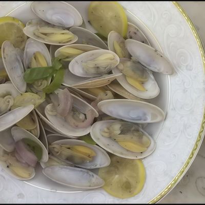 Clams With Alexandrian Mixture