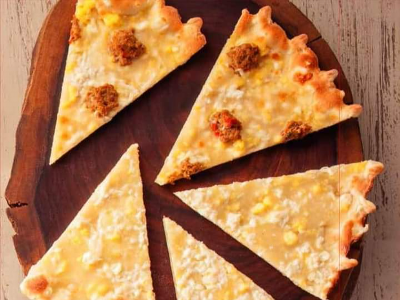 Oven Baked Oriental Sausage With Cheese Manoucheh