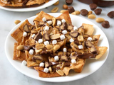 Cinnamon With Nutella Chocolate And Oreo Nachos