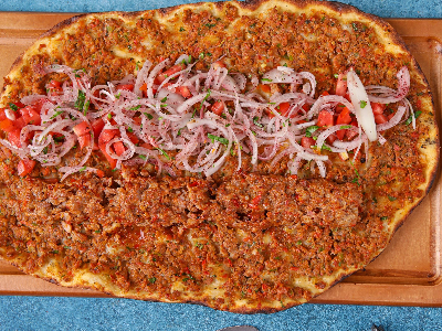 Lahmacun Kebab