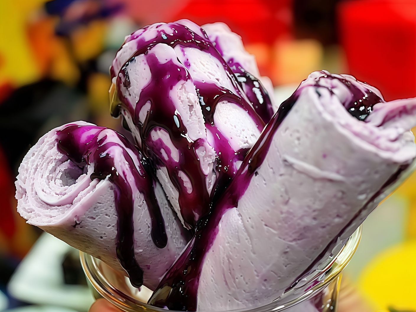 Mix Berries Roll Ice Cream