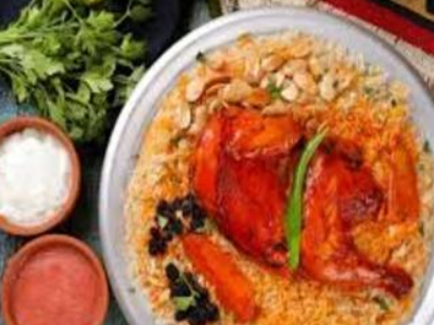 Half Chicken Mandi With Kabsa Rice