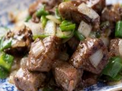 Baladi Meat With Onions Platter