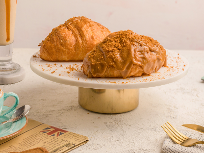 Peony Signature Lotus Croissant
