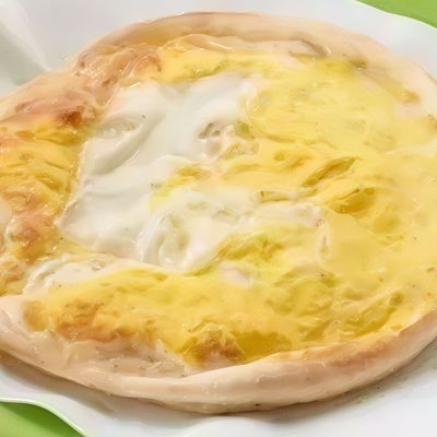Egg Manoucheh