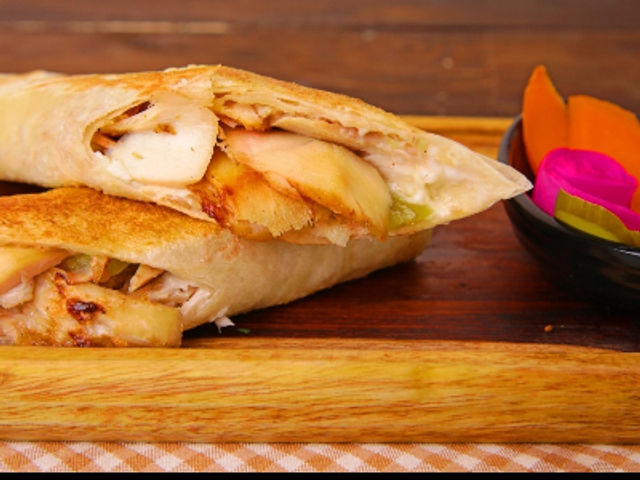 4 Syrian Chicken Shawerma