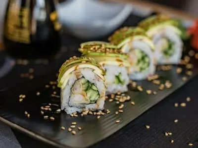 Dragon Tempura Roll