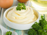 Lebanese Garlic Sauce Box