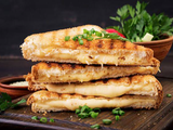 Roumi Cheese Sandwich