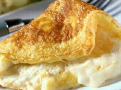 Omelette With Mozzarella Cheese