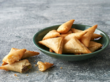 Sambousek Cheese With Herbs