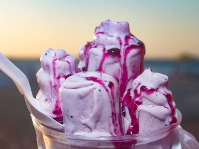 Berry Sundae