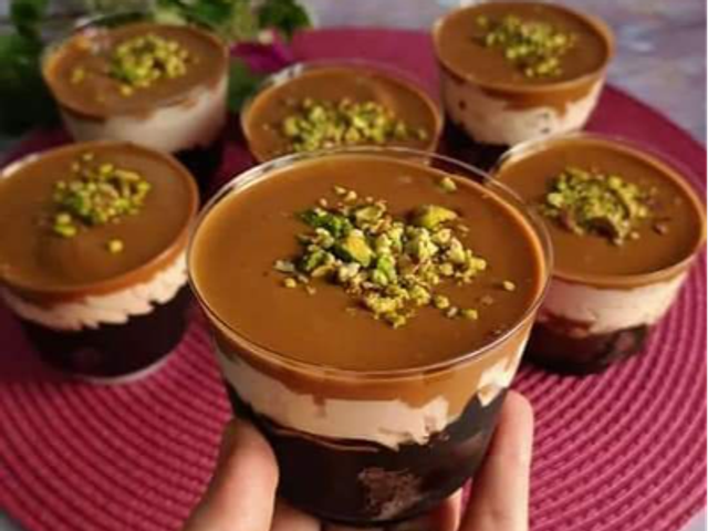 Cake With Nutella Chocolate Cup