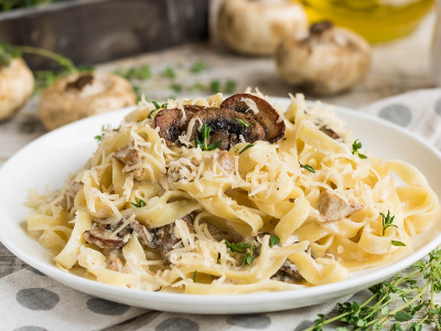 Fettuccine Alfredo Pasta