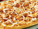 Medium Size Chicken With Ranch Sauce Pizza