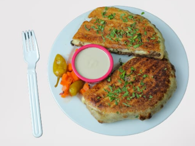 Hawawshi With Mozzarella Cheese