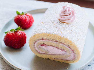 Strawberry Roll