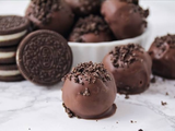 Plain Zalabia With Dark Chocolate And Oreo Biscuit